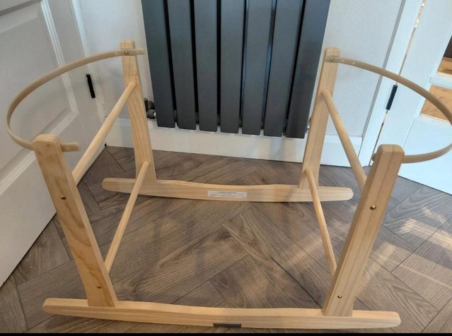 Clair de Lune moses basket and rocking stand — photo 3 of 3