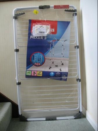 Image 1 of Vileda Mixer 3 Tower Airer – NO WHEELS – MISSING – NEW Not O