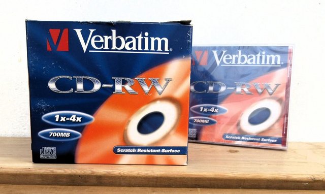 Image 1 of Verbatim CD-RW - New/Sealed 10 Pack plus 1 - 700mb
