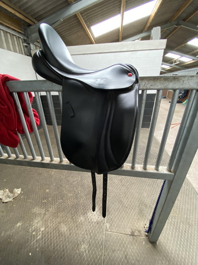 Preview of the first image of Albion K2 Dressage saddle.