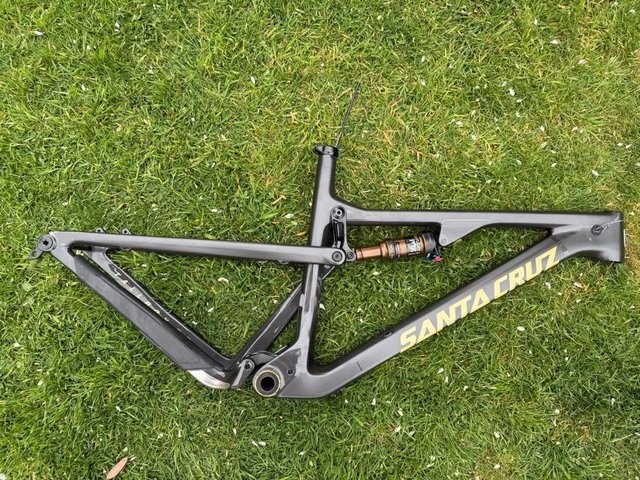 2018 Santa Cruz Tallboy CC — Sports & Fitness in Colchester