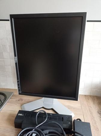 Image 2 of Dell 1908 LCD Monitor and E-Series Latitude Docking Station