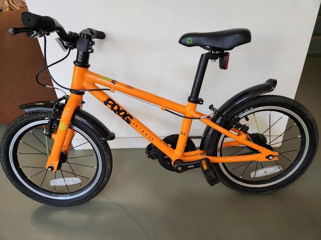 Preview of the first image of Frog 44 - Child Bicycle - Orange (like NEW).