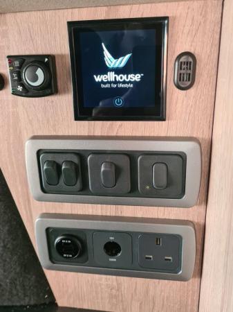 Image 19 of Toyota Vellfire campervan By Wellhouse. 3.5V6 280ps 4WD