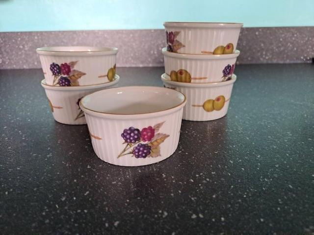 Preview of the first image of Royal Worcester Evesham Ramekins set of 6.