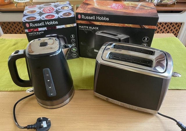 Preview of the first image of Russell hobbs Kettle & Toaster set Black.