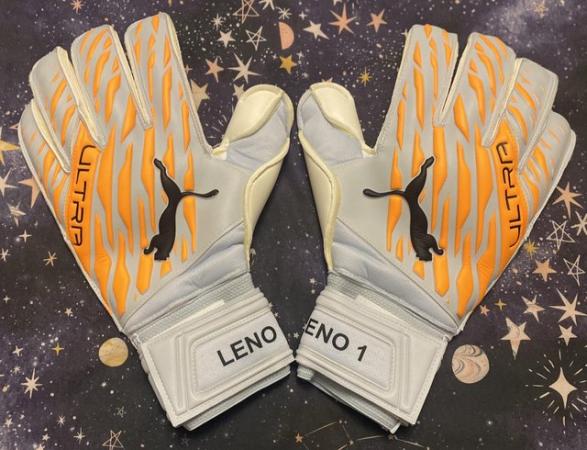 Image 1 of New Bernd Leno Player Issue Puma GK Gloves UK Size 9.5