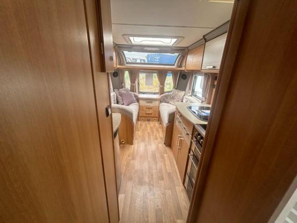 Image 14 of Coachman VIP 545, 2013 4 berth caravan *island bed*