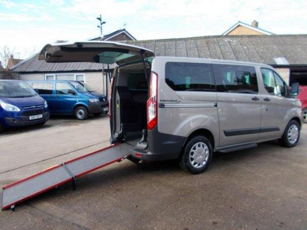 Image 17 of WHEELCHAIR ACCESSIBLE WAV DISABLED 2017 FORD TOURNEO CUSTOM