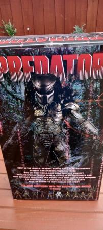 Image 2 of NECA Predator Jungle Hunter 1/4 Scale Action Figure with LED