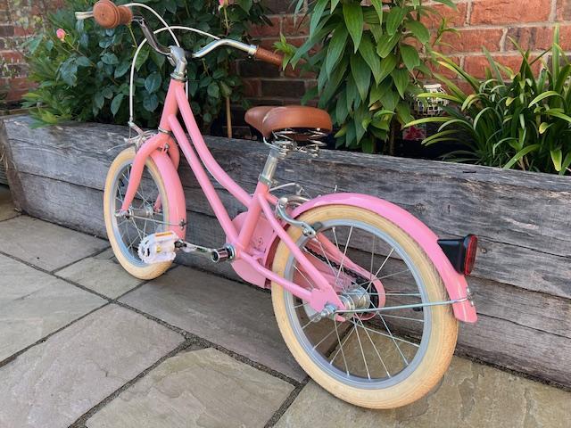 Preview of the first image of Bobbin - Gingersnap 16-inch Wheel Childs Bike.