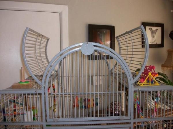 Image 1 of Large Bird Cage in very good condition