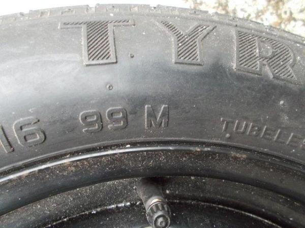 Image 5 of Pirelli 125 85 R16 tyre off a Volvo Space saver wheel & Tyre
