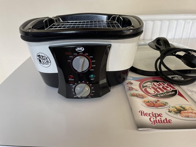 Preview of the first image of JML Go Chef 8 in 1 Electric Cooker.