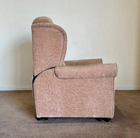 Image 12 of LUXURY ELECTRIC RISER RECLINER PINK CHAIR ~ CAN DELIVER