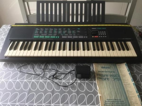 Image 1 of Yamaha PSR150 Keyboard used