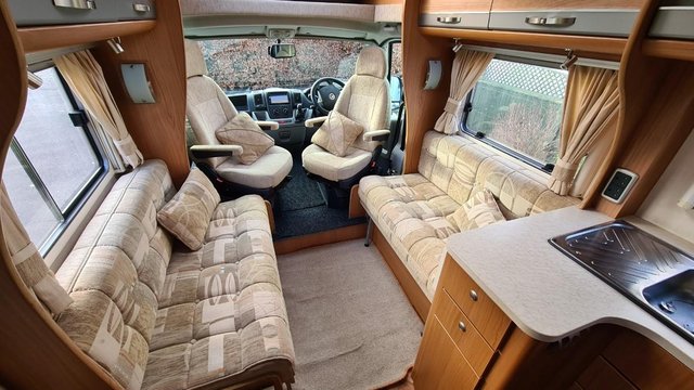 Image 7 of Autocruise Startrail Motorhome Nice Cond 4 berth 2 belts