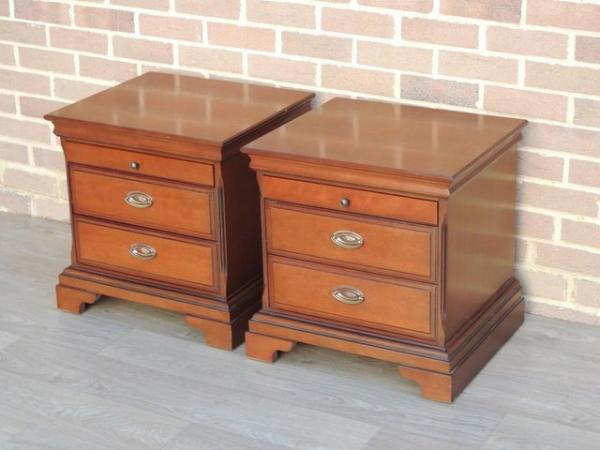 Image 8 of Pair of Stag Bedside Tables (UK Delivery)