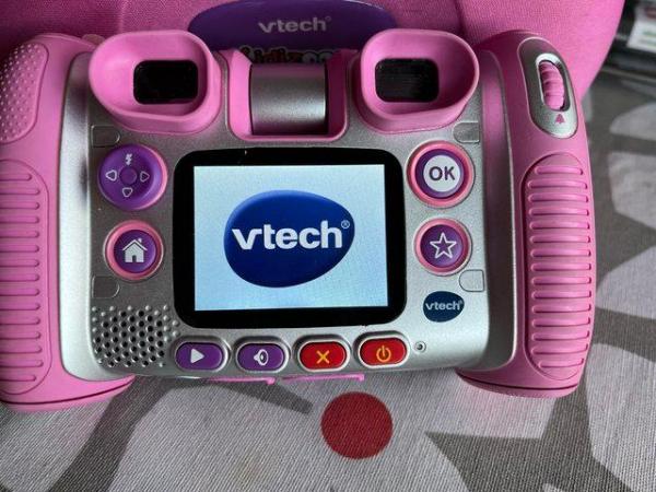 Image 3 of Vtech Kidizoom Camera with Carry Case