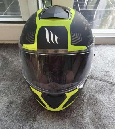 Image 2 of MT Thunder 3 Matt Black/Fluo Yellow Motorcycle Helmet XL