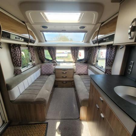 Image 8 of 4 BERTH CARAVAN IN IMMACULATE CONDITION