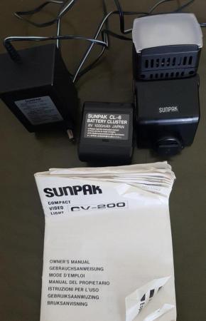 Image 1 of Sunpak Compact Cordless Video Light