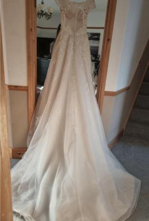 Image 1 of Ivory Wedding dress size 8
