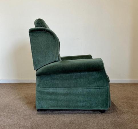 Image 13 of WILLOWBROOK ELECTRIC RISER RECLINER CHAIR GREEN CAN DELIVER