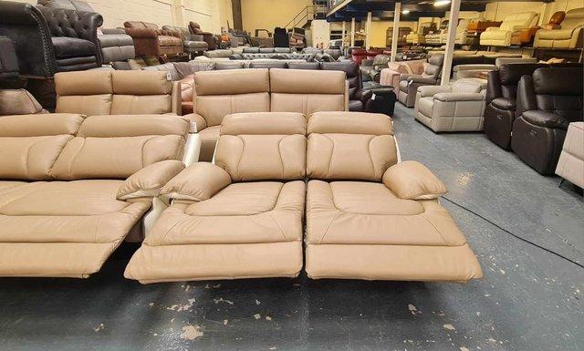 Image 7 of La-z-boy Raleigh cream leather 3+2 seater sofas