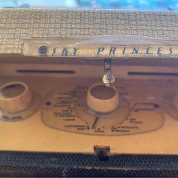Image 3 of vintage sky princess radio