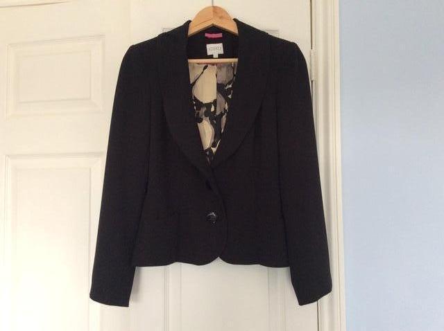 Preview of the first image of Ladies Kaliko Black Jacket.