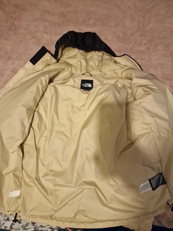 Preview of the first image of Mens North Face Insulated Jacket.
