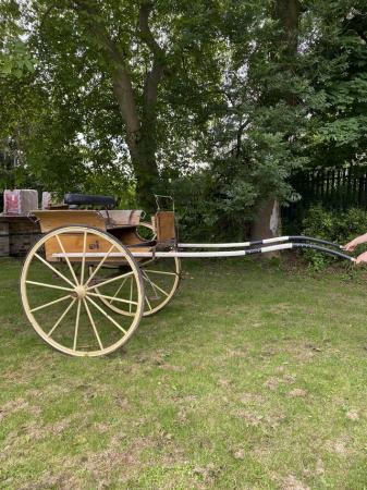 Image 2 of Henry Bower horse cart Gig