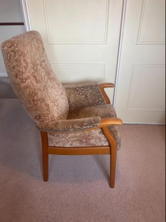 Image 1 of UPRIGHT SOFA CHAIR WITH WOODEN FRAME