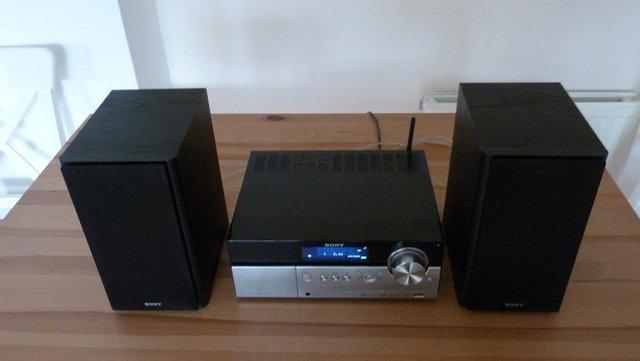 Preview of the first image of SONY MICRO HI-FI COMPONENT SYSTEM.