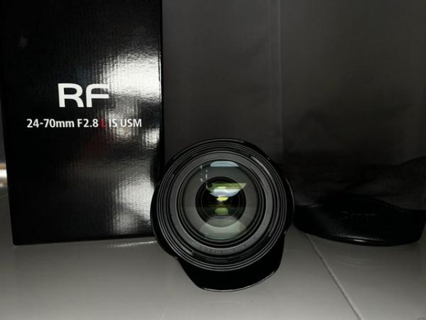 Image 2 of Canon RF 24-70mm F2.8 L IS USM