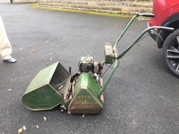 Image 2 of Atco delux petrol lawn mower