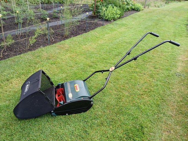 Preview of the first image of Webb 30cm Hand Push Roller Mower.