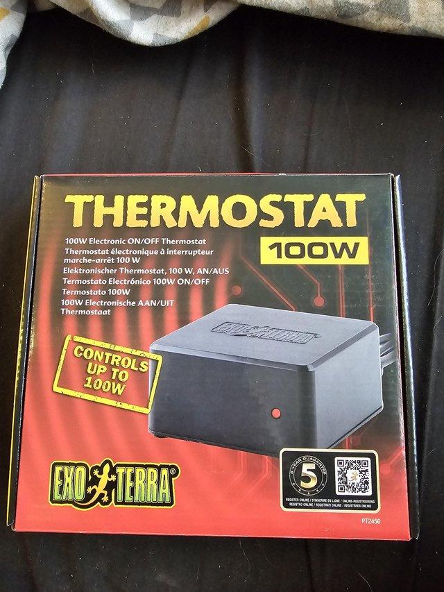 Preview of the first image of Exo terra 100W thermostat.
