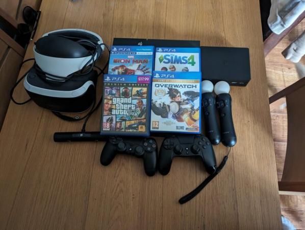 Image 1 of PS4 with VR, games and accessories