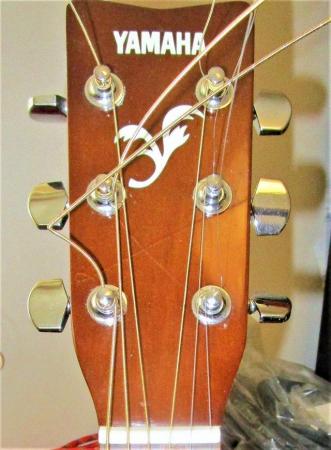 Image 6 of YAMAHA F310 Acoustic.6 string Qulaity New Strings used in se