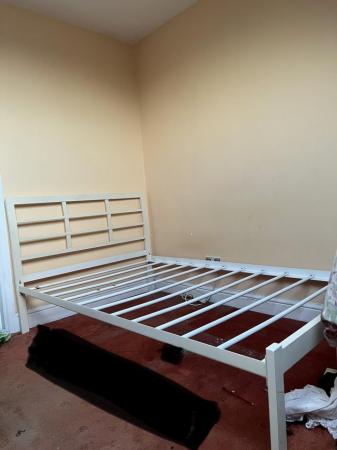 Image 3 of Queen Bed - Small Double Bed - 3/4 Bed - White Metal Frame