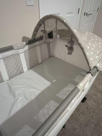 Image 2 of Graco Classic Electra Travel Cot