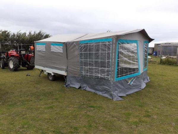 Image 1 of comanche montana trailer tent.