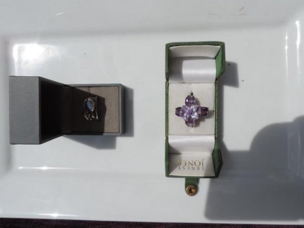 Image 2 of Gift Boxed Stunning Pair of Cocktail / Dress Rings