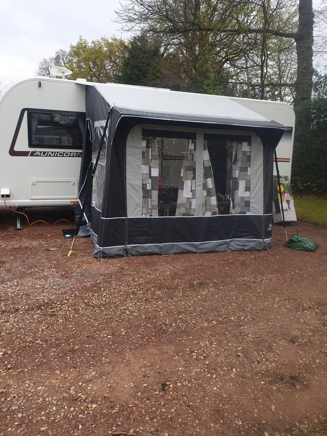 Preview of the first image of DOREMA QUATTRO 275 ALL SEASON PORCH AWNING..