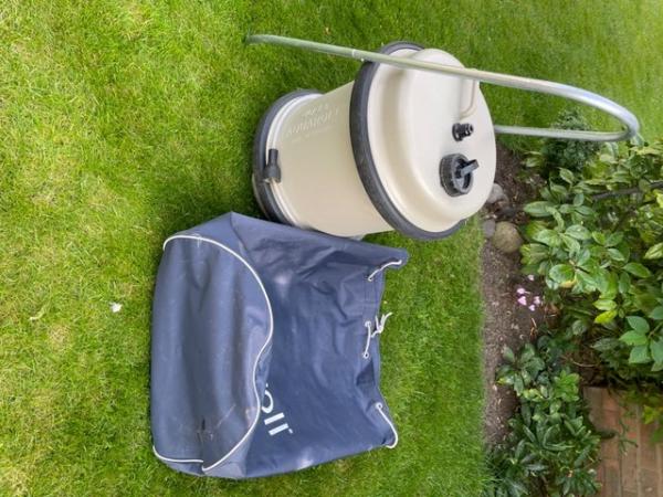 Image 2 of 40 litre capacity water carrier with carry bag