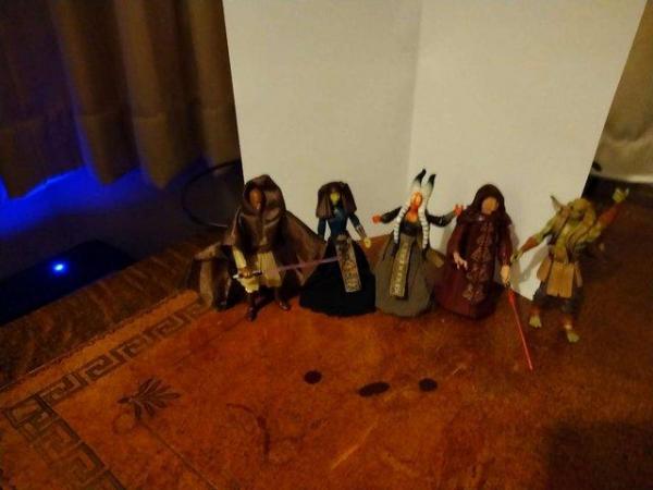 Image 3 of pics H1,2 and 3 - Star Wars -Hasbro collectors mini figures