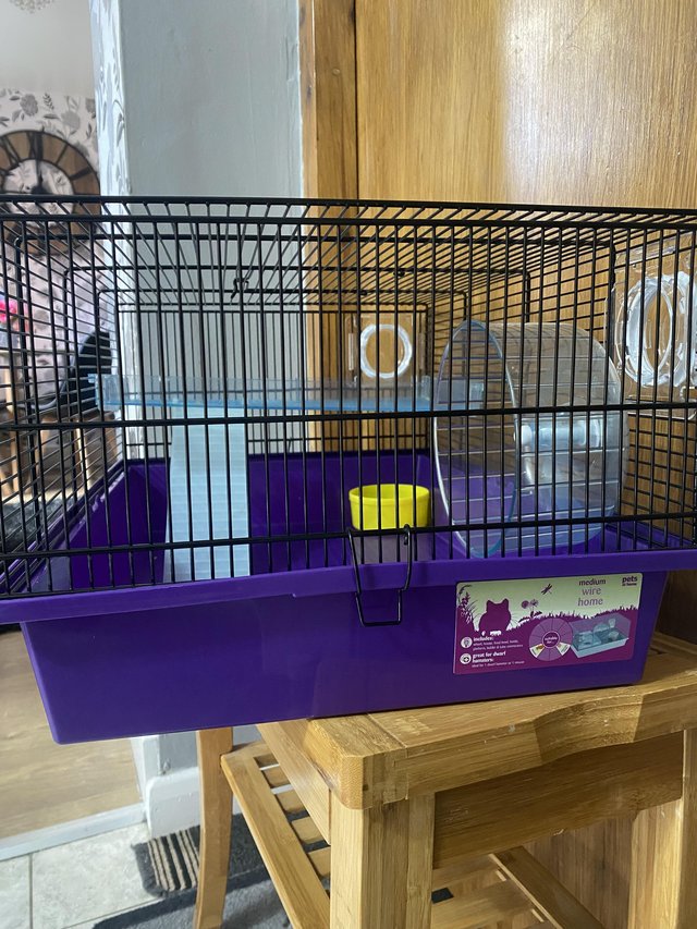 Preloved sales hamster cage