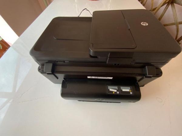 Image 5 of Hewlett Packard 7520 Wi-Fi printer, touchscreen.